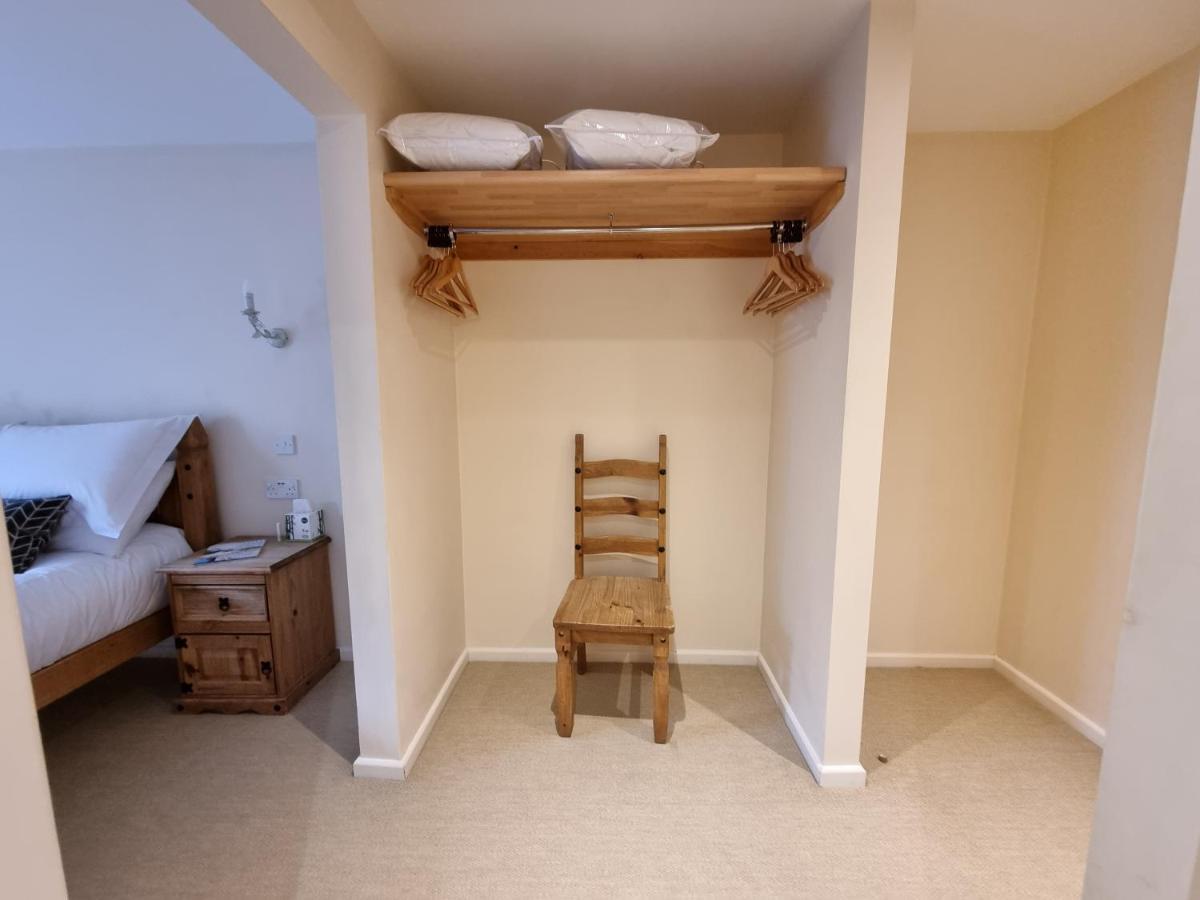Zucchini Hotel Truro Extérieur photo